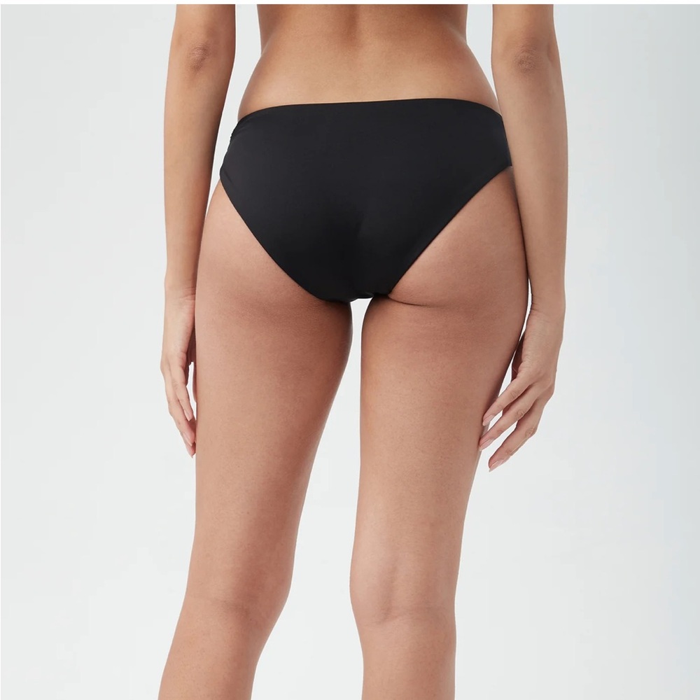 Classic Trina Turk Monaco Shirred Hipster Black Women's Swim Bottom - Picture 3 of 9
